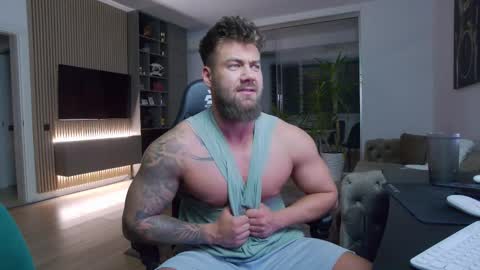 Erik online show from February 2025 11:26:02 PM