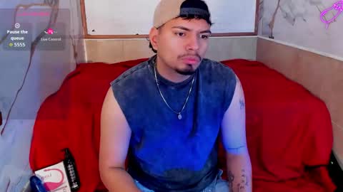 Snapshot of enrique_villa23 chatting on October 2025 12:28:02 PM enrique online show from October 2025 12:28:02 PM
