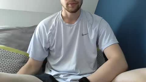 enzo41220 online show from May 2026 01:18:02 PM