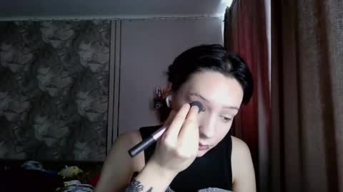 Snapshot of epifaniapaolino chatting on February 2026 09:16:02 AM Lucy NEXT STREAM January 5 HNY online show from February 2026 09:16:02 AM