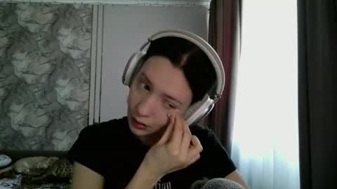 Snapshot of epifaniapaolino chatting on February 2026 09:41:01 AM Lucy NEXT STREAM January 5 HNY online show from February 2026 09:41:01 AM