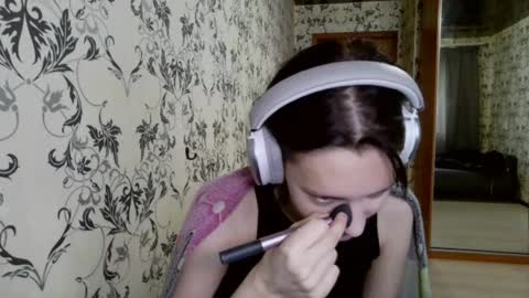 Snapshot of epifaniapaolino chatting on April 2026 10:46:02 AM Lucy NEXT STREAM January 5 HNY online show from April 2026 10:46:02 AM