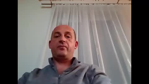 Snapshot of epu17 chatting on November 2025 05:55:02 PM epu17 online show from November 2025 05:55:02 PM