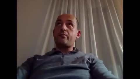 Snapshot of epu17 chatting on November 2025 05:52:01 PM epu17 online show from November 2025 05:52:01 PM