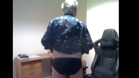 erasmus_d online show from January 2025 06:05:02 PM