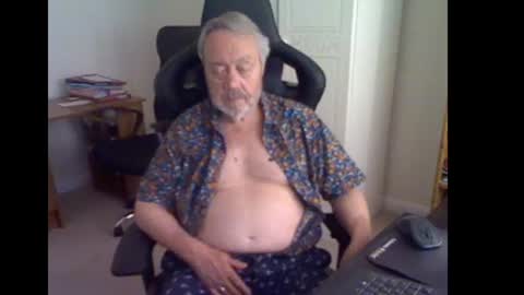 Snapshot of erasmus_d chatting on June 2026 04:42:01 PM erasmus_d online show from June 2026 04:42:01 PM