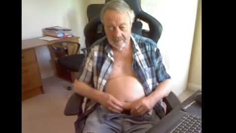 Snapshot of erasmus_d chatting on July 2026 05:30:01 PM erasmus_d online show from July 2026 05:30:01 PM