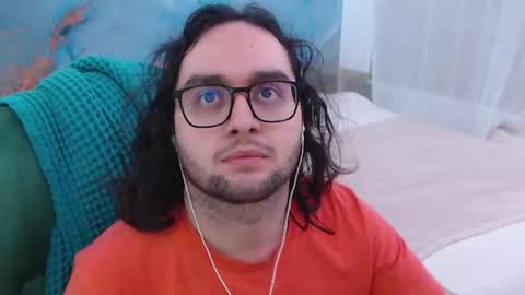 Snapshot of eren_jaeger2000 chatting on August 2026 07:18:02 AM Eren online show from August 2026 07:18:02 AM