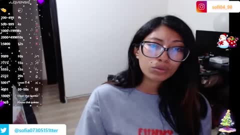 Snapshot of eren_mikasa chatting on December 2024 09:37:01 PM sofia online show from December 2024 09:37:01 PM