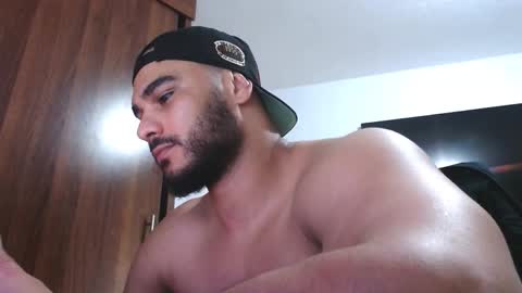 eren_smith online show from February 2026 05:38:01 PM