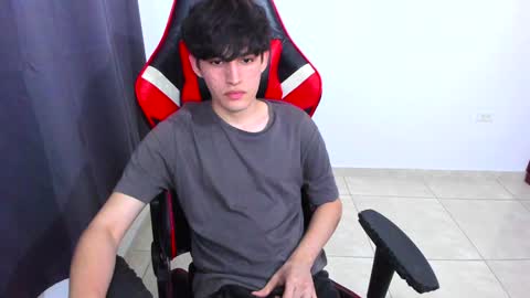 eren_tatakae online show from January 2025 12:20:02 AM