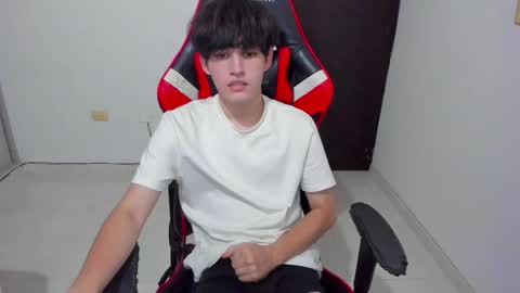 eren_tatakae online show from April 2026 03:00:01 AM