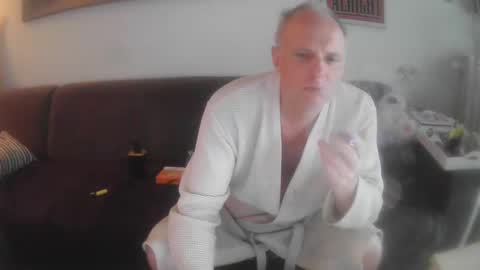 Snapshot of eric204 chatting on February 2025 09:49:01 AM Eric online show from February 2025 09:49:01 AM