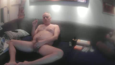 Snapshot of eric204 chatting on September 2025 05:50:01 AM Eric online show from September 2025 05:50:01 AM