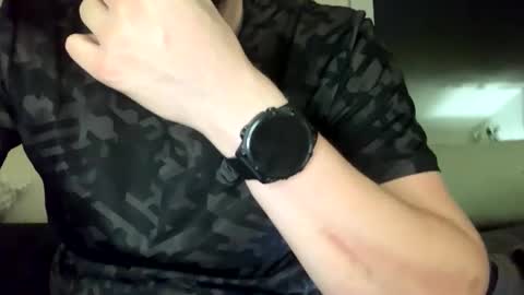 eric3005992 online show from December 2025 12:15:02 AM