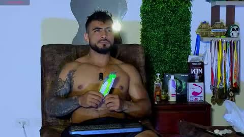 Brayan online show from March 2025 01:23:01 AM