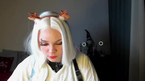 Erica online show from December 2024 02:50:01 PM