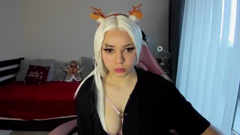 Erica online show from December 2024 08:07:02 AM