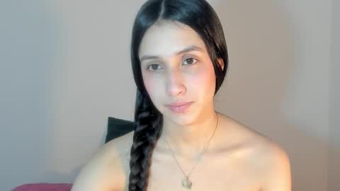 Dayanna online show from February 2026 03:33:01 AM