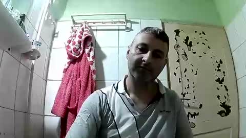 Snapshot of ericboy32 chatting on January 2025 12:06:02 AM eric online show from January 2025 12:06:02 AM