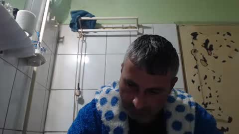 Snapshot of ericboy32 chatting on March 2025 07:28:02 PM eric online show from March 2025 07:28:02 PM