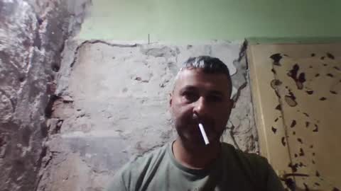 Snapshot of ericboy32 chatting on September 2025 10:57:02 PM eric online show from September 2025 10:57:02 PM