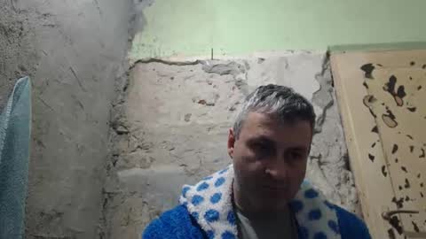 Snapshot of ericboy32 chatting on May 2026 11:54:01 PM eric online show from May 2026 11:54:01 PM