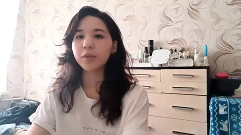 Snapshot of erickacarll chatting on March 2026 06:19:02 AM Giulia 1st stream online show from March 2026 06:19:02 AM