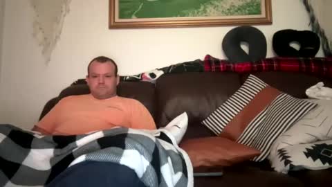 Snapshot of erik339102554 chatting on December 2024 01:25:01 PM Lea  Erik online show from December 2024 01:25:01 PM