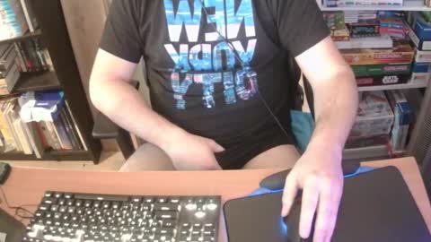 Snapshot of erik_dapper chatting on March 2026 05:18:02 PM Erik Dapper online show from March 2026 05:18:02 PM