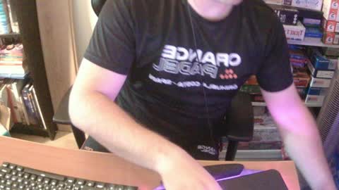 Erik Dapper online show from May 2026 06:57:02 PM