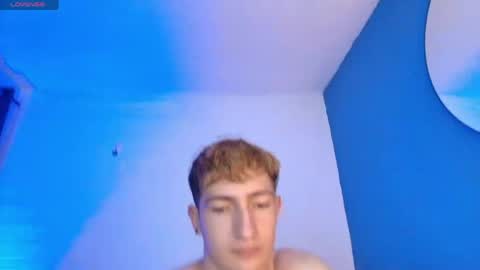 Snapshot of erik_golden_ chatting on May 2026 09:22:01 PM I am Erik online show from May 2026 09:22:01 PM