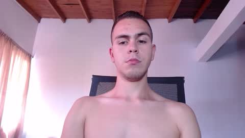 Snapshot of erik_rodriguez chatting on October 2025 06:16:02 PM Erik rodriguez online show from October 2025 06:16:02 PM