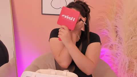 Snapshot of erika_mendez1 chatting on January 2025 08:33:02 PM Erika Mendez online show from January 2025 08:33:02 PM