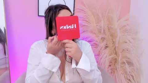 Snapshot of erika_mendez1 chatting on February 2025 07:14:01 PM Erika Mendez online show from February 2025 07:14:01 PM