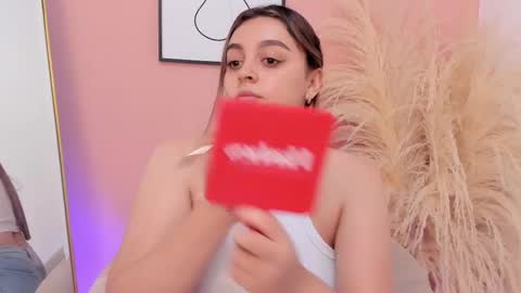 Snapshot of erika_mendez1 chatting on March 2025 06:55:01 PM Erika Mendez online show from March 2025 06:55:01 PM