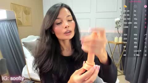 Snapshot of erika_soft chatting on December 2025 05:46:01 AM Erika online show from December 2025 05:46:01 AM