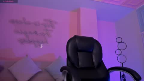 Erika Benz online show from January 2026 12:09:02 PM