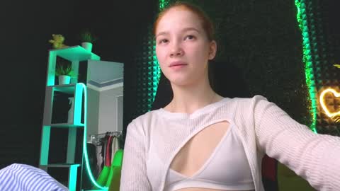 Snapshot of erikabrian chatting on December 2024 01:50:01 AM erikabrian online show from December 2024 01:50:01 AM