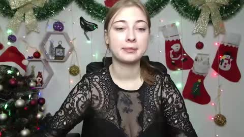 erikafanks online show from December 2024 07:11:02 PM
