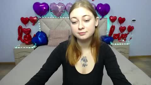 erikafanks online show from February 2025 08:03:01 PM