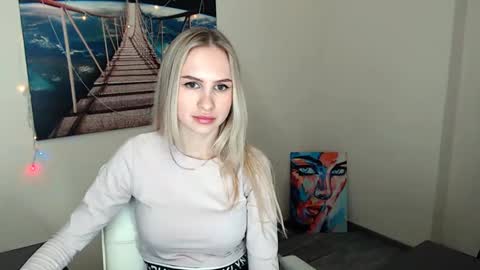 Erika online show from February 2025 04:20:02 PM