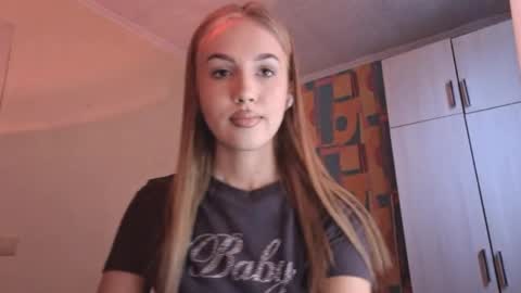 Katrin online show from June 2026 03:29:01 PM