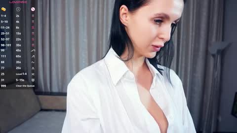 Snapshot of erlinefairall chatting on November 2025 07:16:02 PM Erline and Monica online show from November 2025 07:16:02 PM