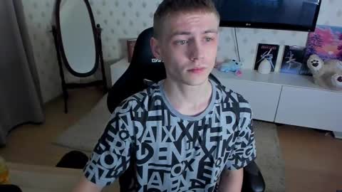 Max online show from February 2025 06:43:01 PM