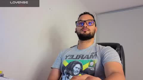 Snapshot of ernesto_rodriguez_82 chatting on April 2026 04:54:01 AM ernesto rodriguez 82 online show from April 2026 04:54:01 AM