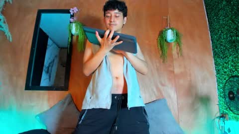 eros_fang online show from April 2026 12:00:02 AM