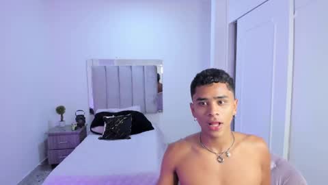 Snapshot of eros_wild chatting on February 2025 02:41:01 PM eros_wild online show from February 2025 02:41:01 PM