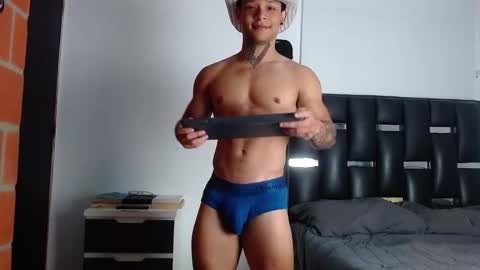 Eros online show from November 2025 06:39:01 PM