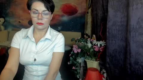 Snapshot of erotic_dessire chatting on January 2025 05:54:02 PM Eve online show from January 2025 05:54:02 PM